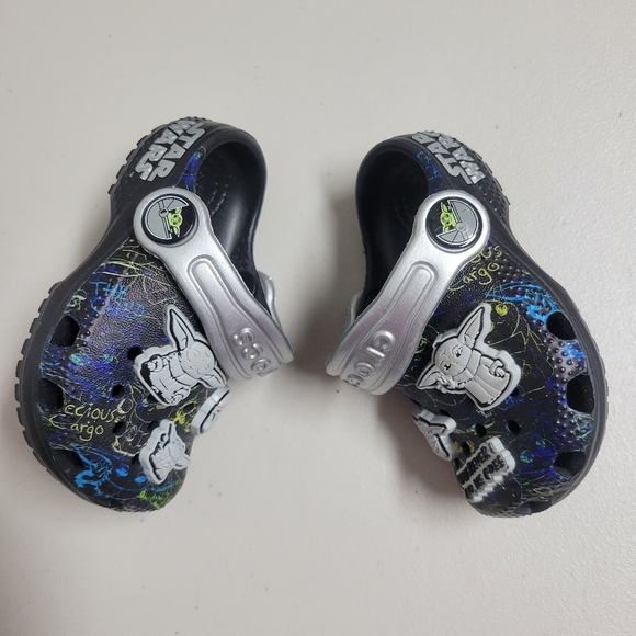 CROCS The Mandalorian The Child Toddler Size C4. - Picture 2 of 8